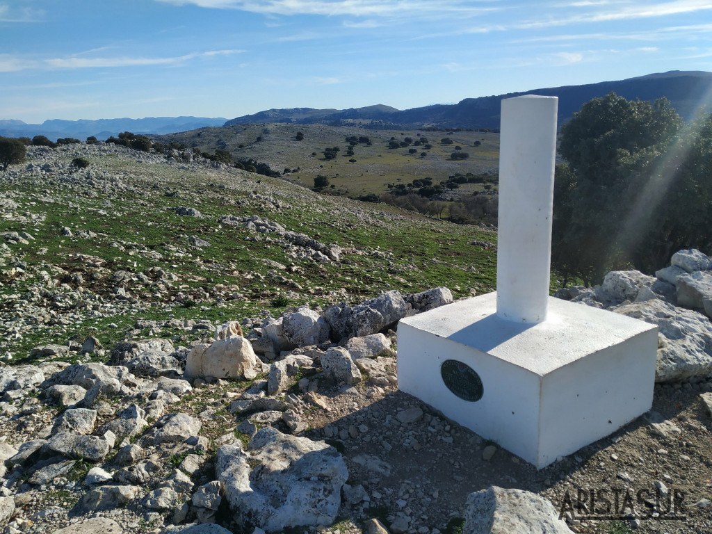 Pico Abrevia en las Sierras Subbéticas