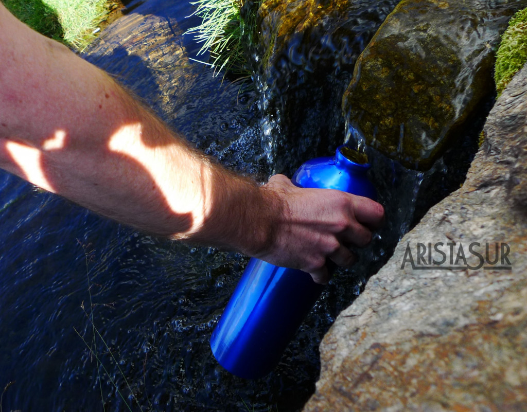 Bidón de agua en actividades de montaña