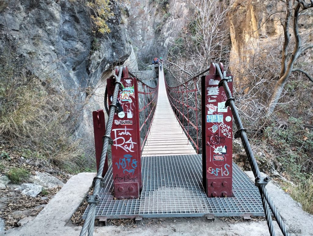 Puente 4 de los cahorros del río Monachil