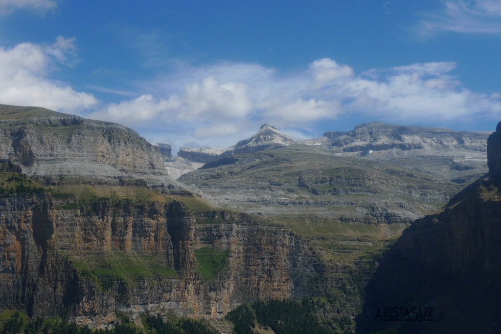 Valle de Ordesa Senda de los cazadores Valle de Ordesa Senda de los cazadores