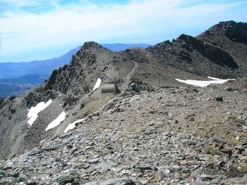 Refugio vivac de la Carigüela