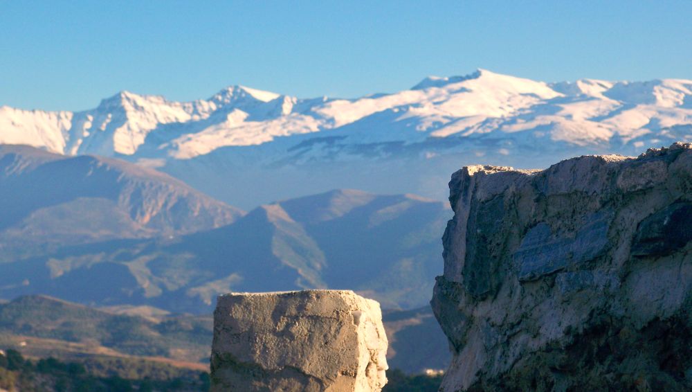 Vista de Sierra Nevada desde las Trincheras del Maullo