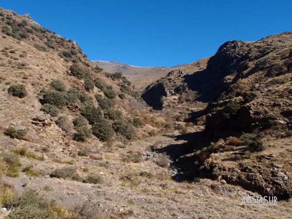 Bajada al río Mulhacén