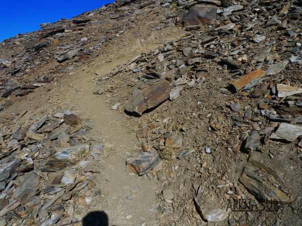 Zig Zag de subida al Cerro de los Machos