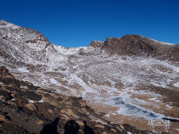 Picos nevados desde Siete Lagunas